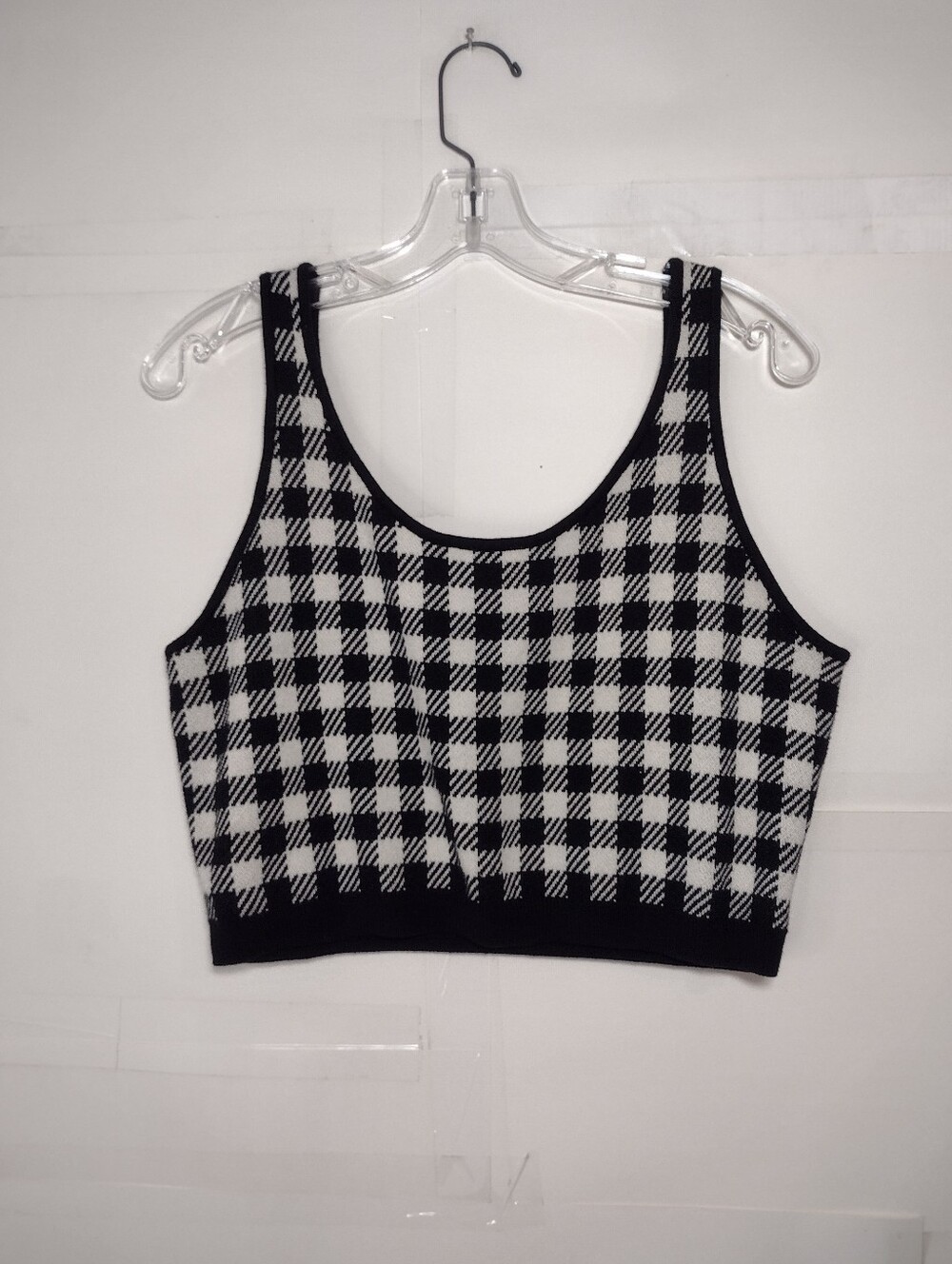Future Collective Black and White Gingham Crop Tank Top(XL)